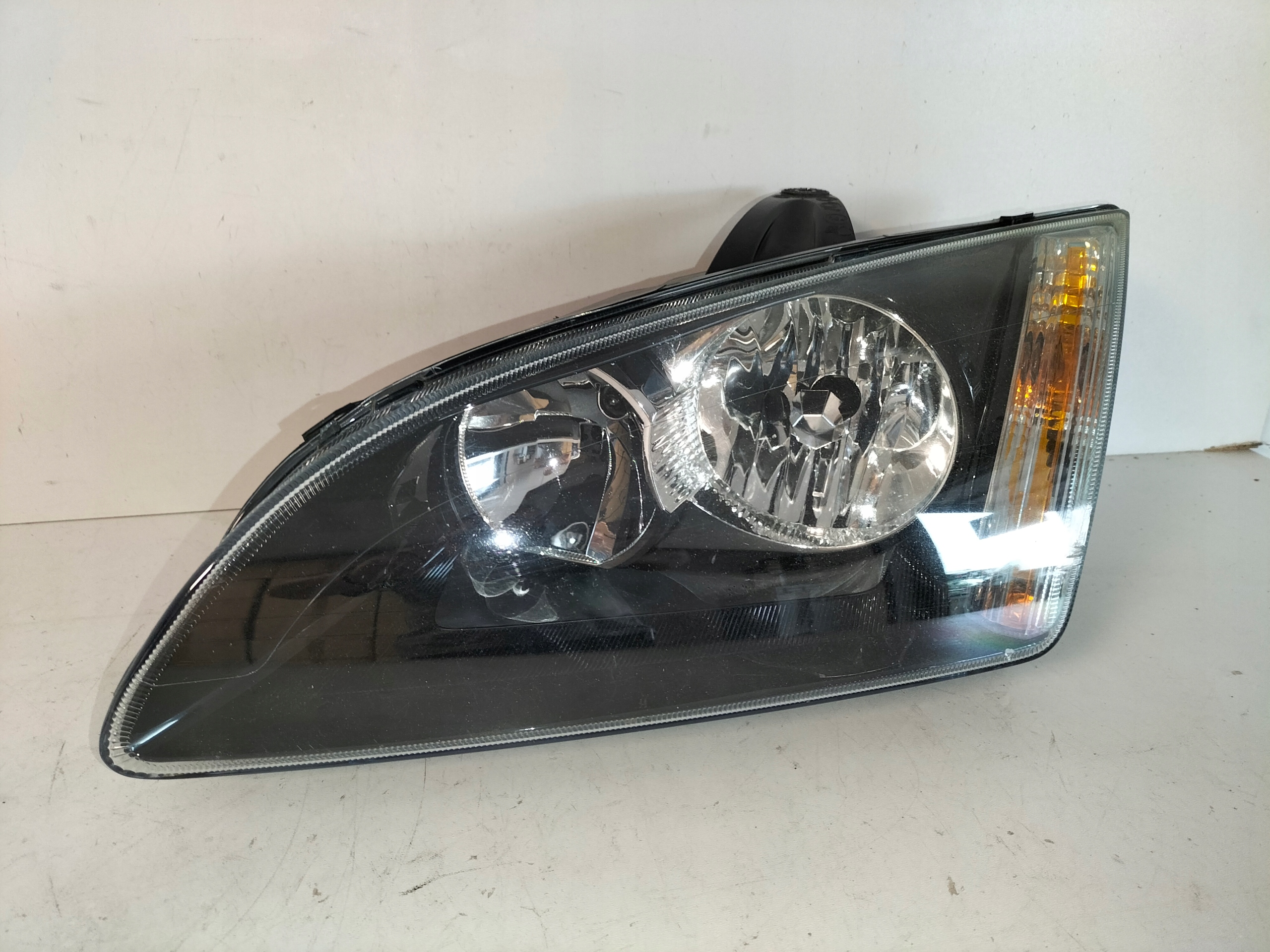 light front reflektor left FORD FOCUS II MK2 04-08