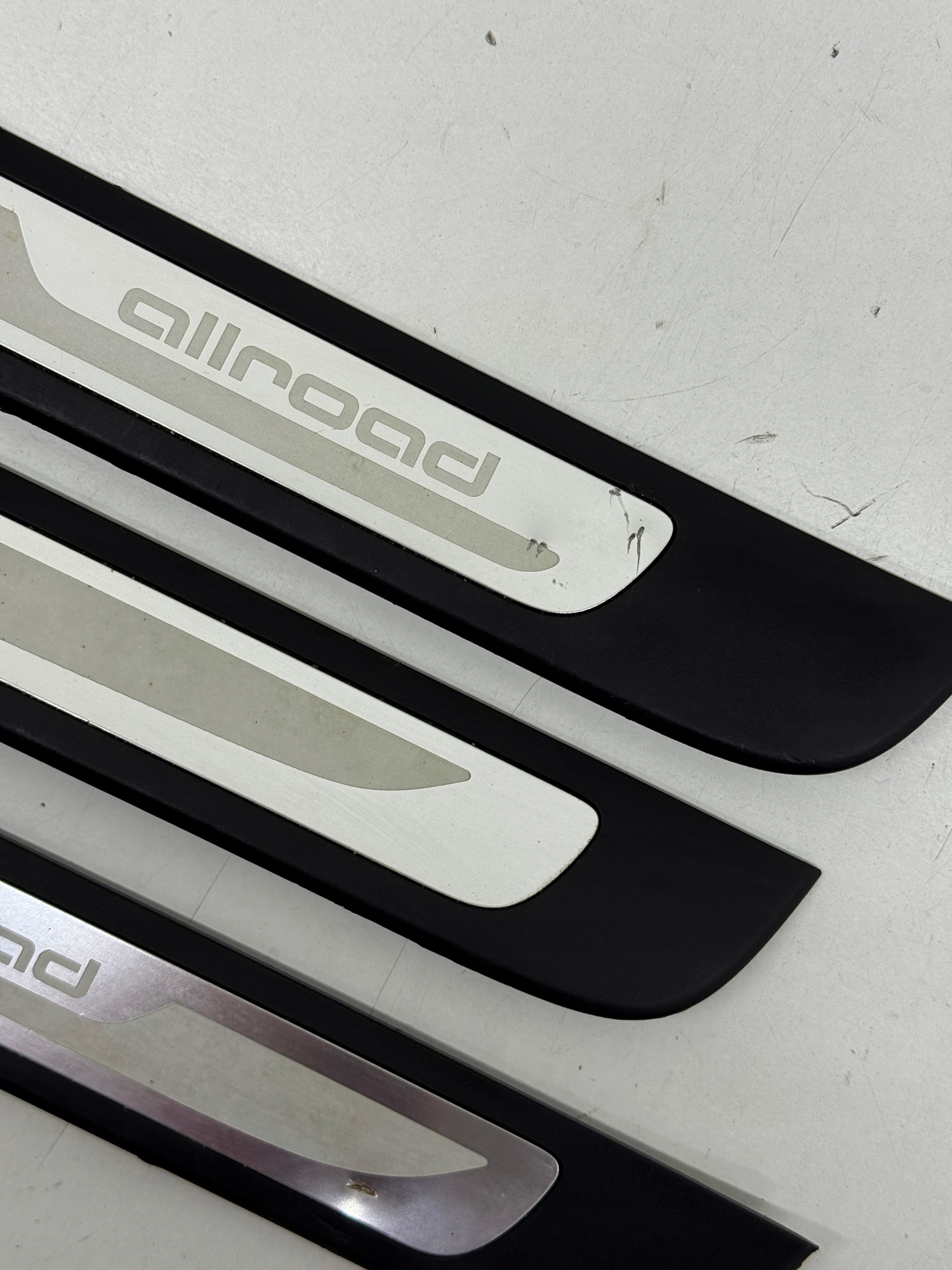 AUDI A6 C7 ALLROAD mouldings caps threshold KOMPLET