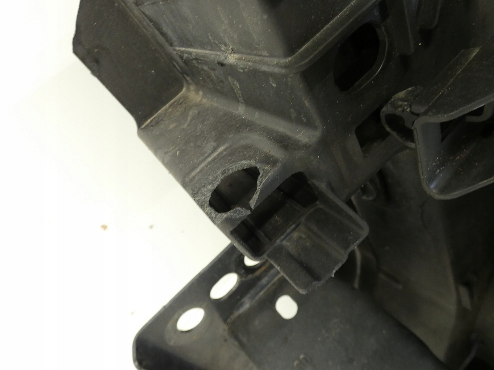 support panel for radiators pillar iron sider radiator VW TIGUAN and LIFT 2.0 TDI