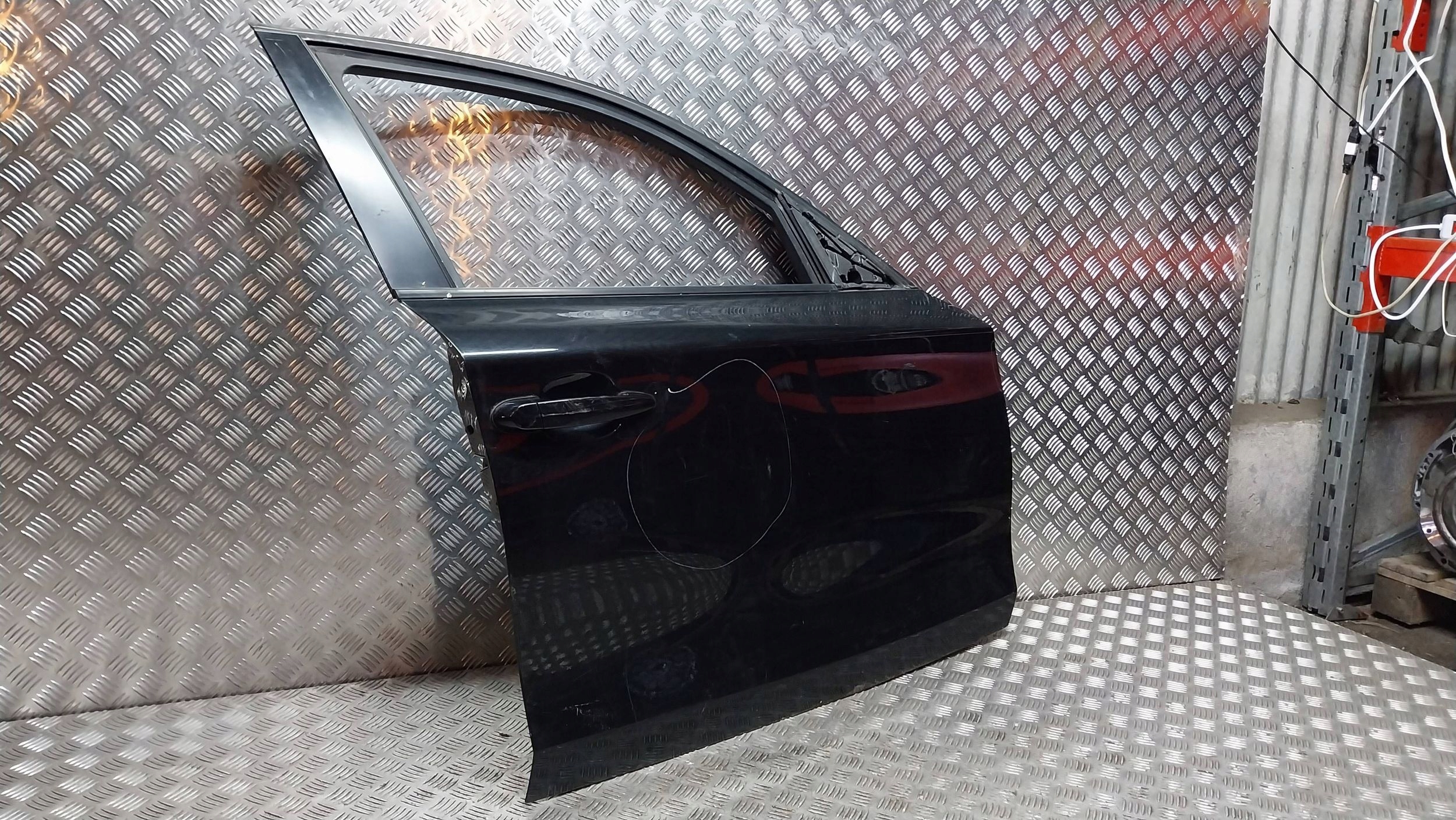 dveře předek pravé BMW 1 E87 04