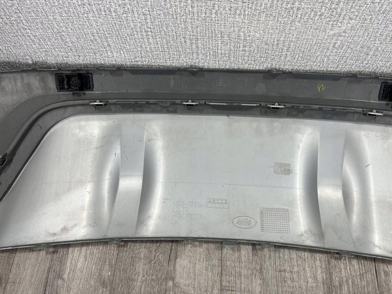 NGE ROVER EVOQUE II L551 2019-> Diffuseur Pare choc Arrière K8D2-17F954-A