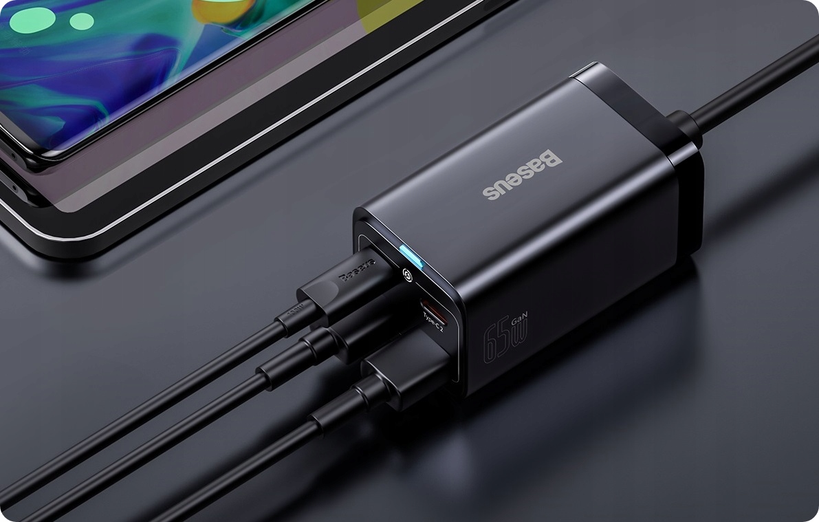 UNIWERSALNA ŁADOWARKA SIECIOWA LISTWA ZASILACZ 4x USB USB-C QC PD MOC 65W Długość przewodu 1 m