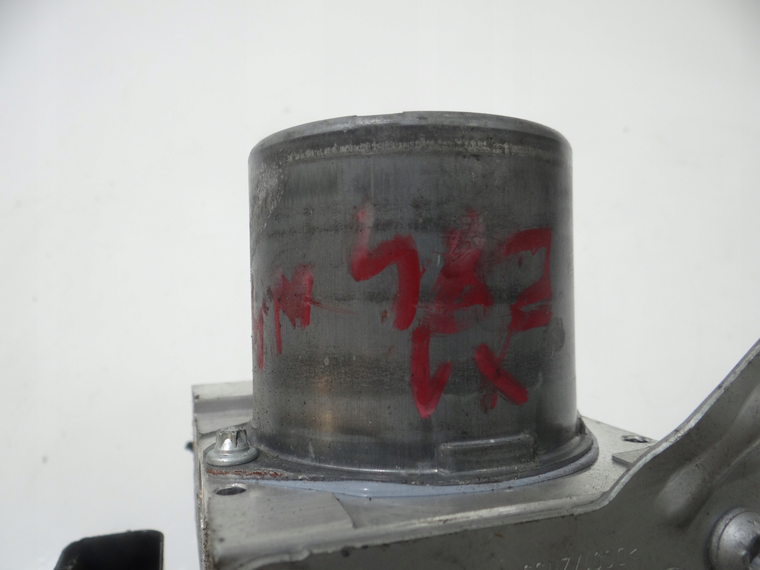 BMW X1 E84 brake booster control unit ABS 2.0D 6792350
