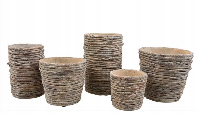 DONICZKA CEMENTOWA BRĄZOWA 20x19 OSŁONKA OZDOBNA Marka Donika