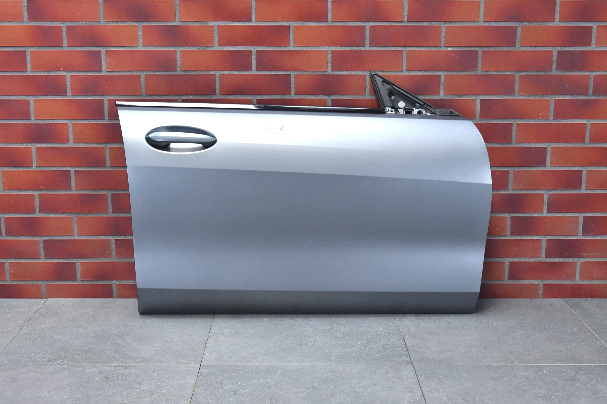 door right front front BMW 8 G16 M8 F93 colour X1D