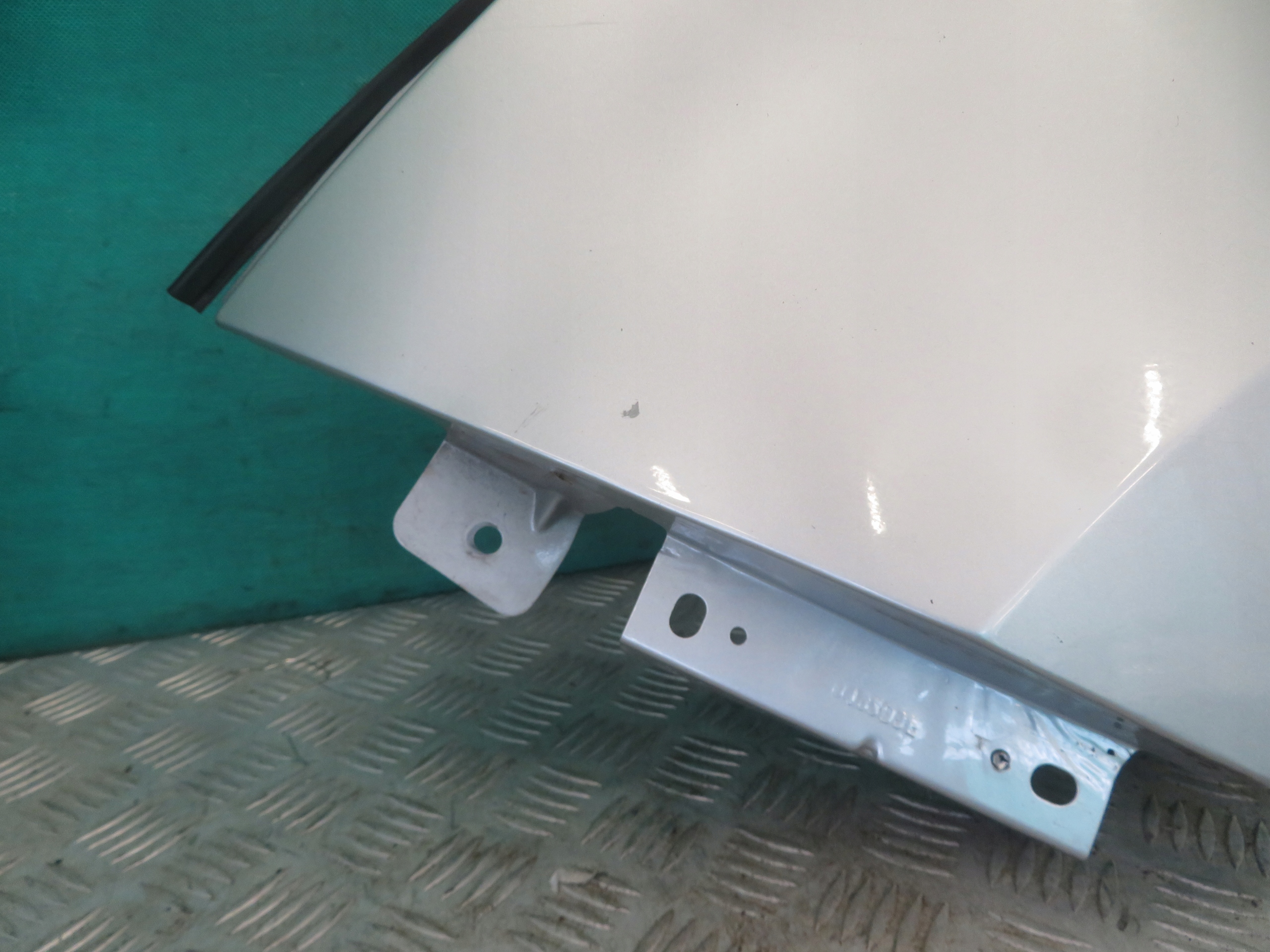 parafango sinistra Anteriore RENAULT MASTER 19R