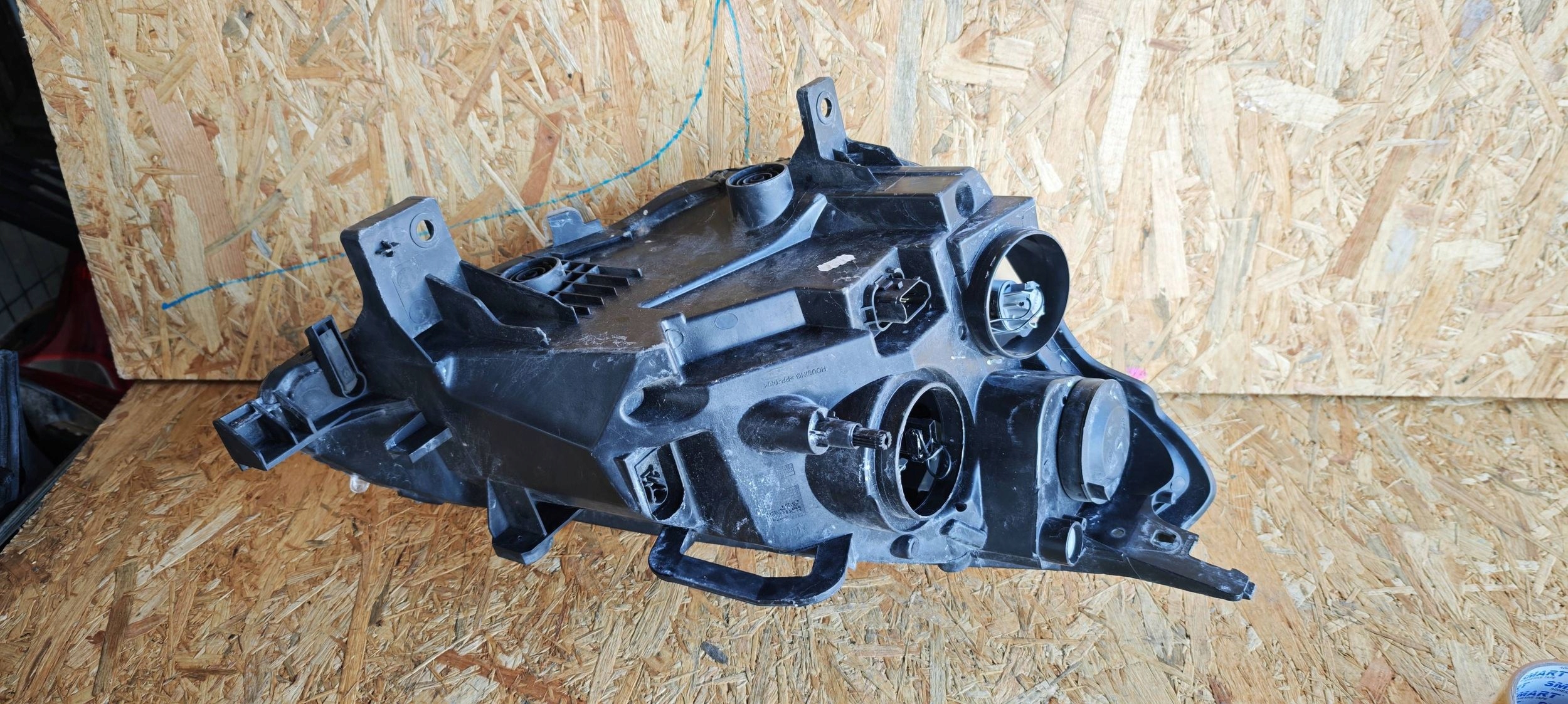 Reflektor front side left Peugeot Partner 9682829380