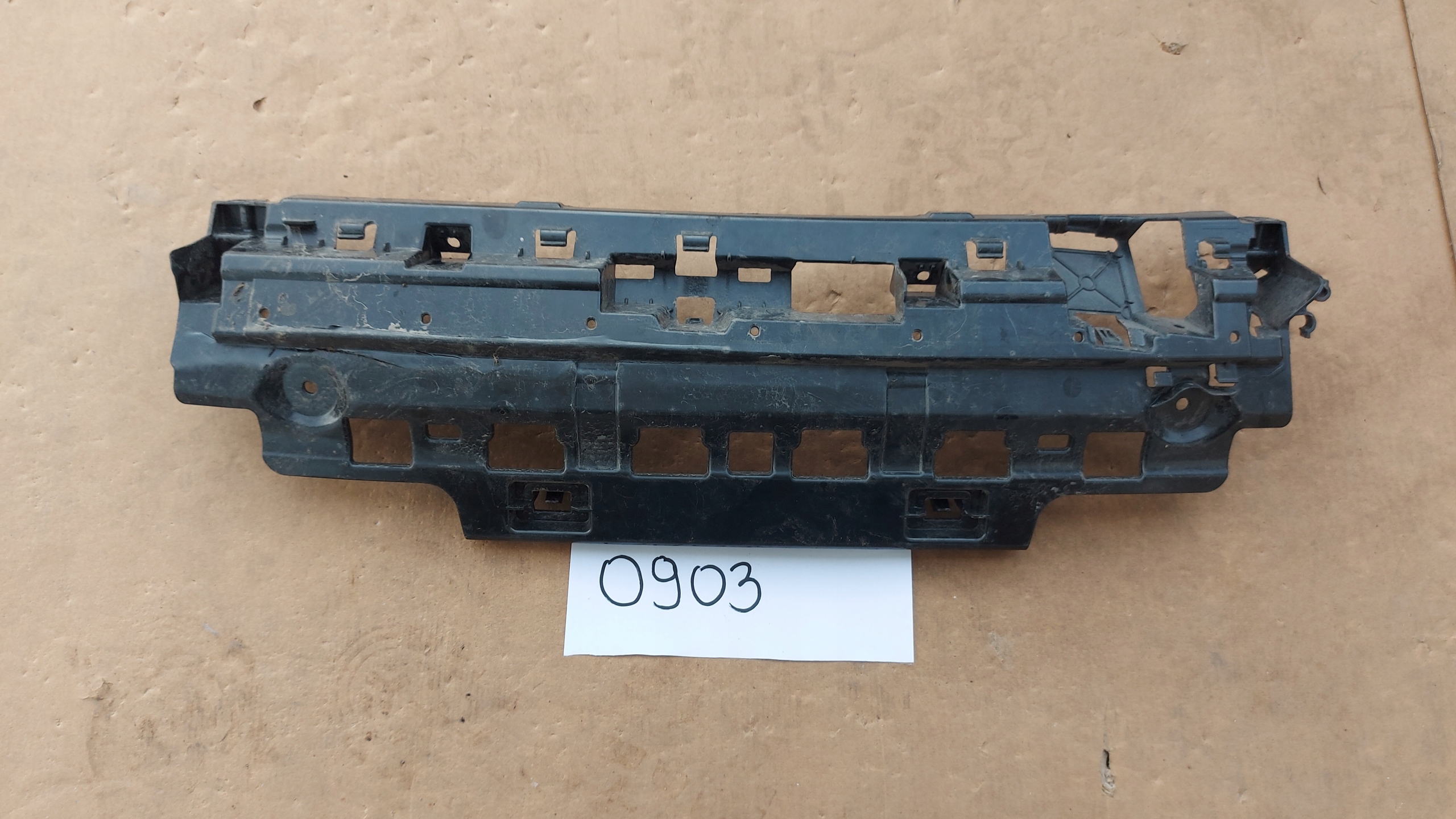 bumper bracket central rear part rear BMW 3 GT F34