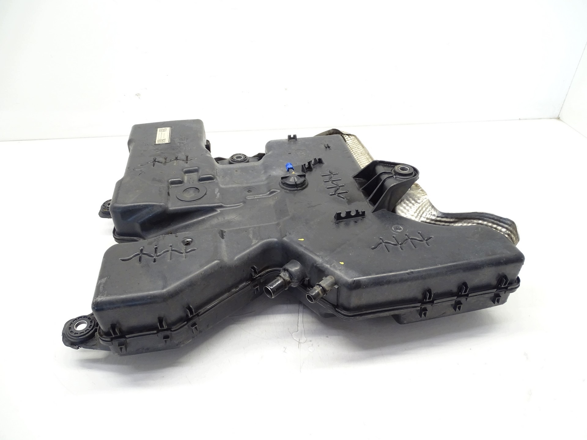 tank ADBLUE VW CRAFTER II 7C MAN 2N0131877B
