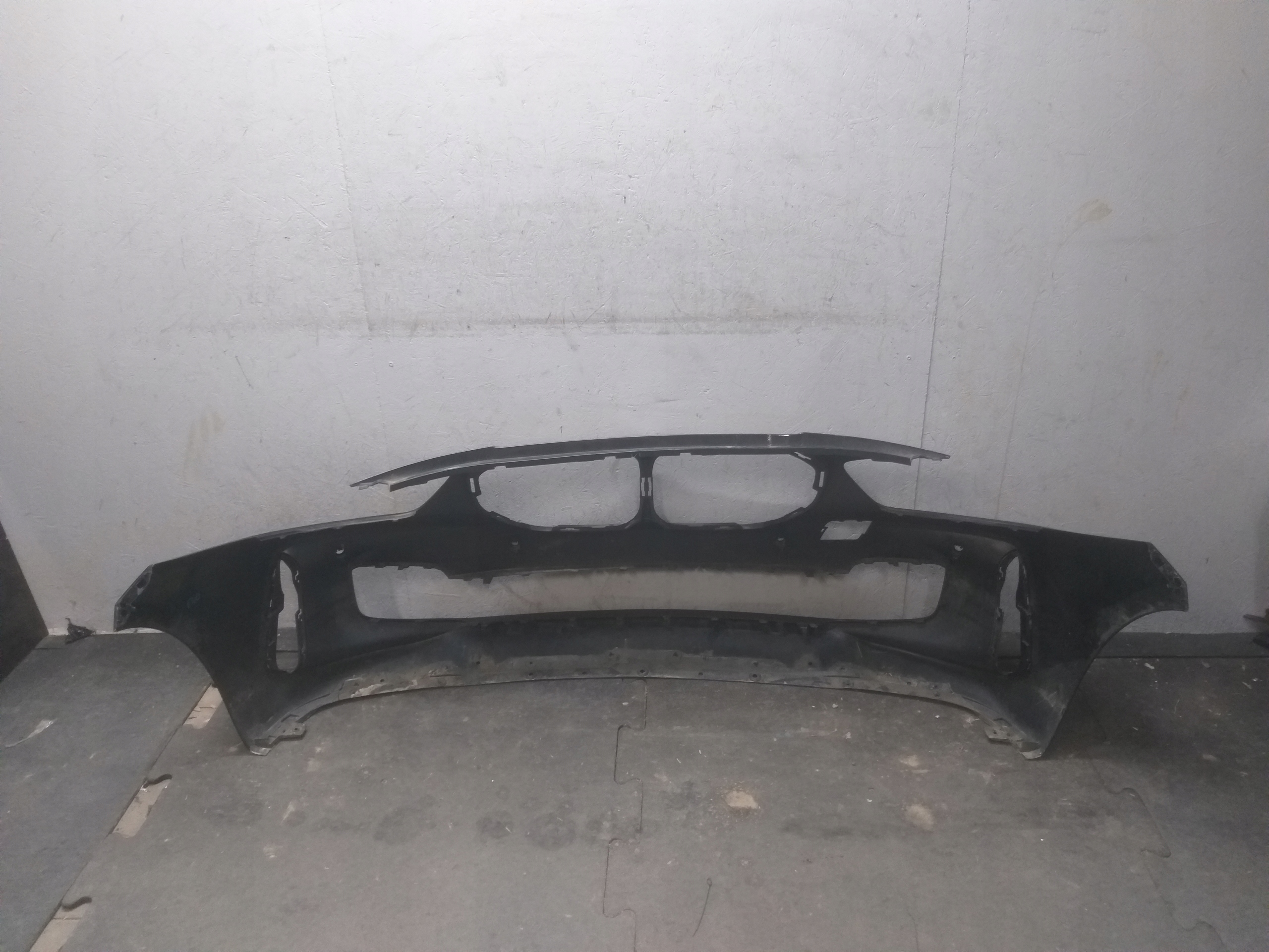 Paraurti Anteriore BMW 1 e F40 M PAKIET