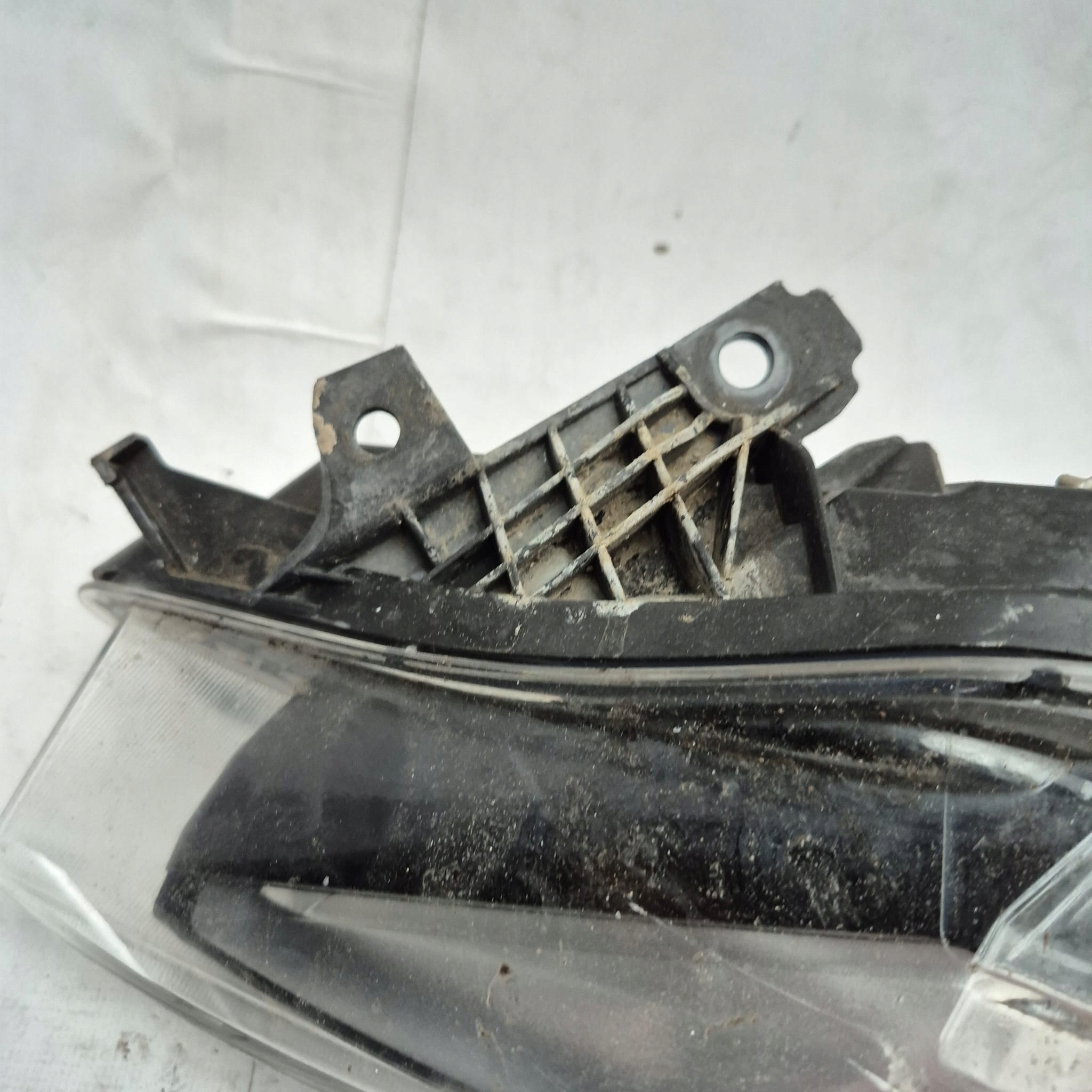 NISSAN JUKE 2 II F16 19- light left front front LED DRL 90170974