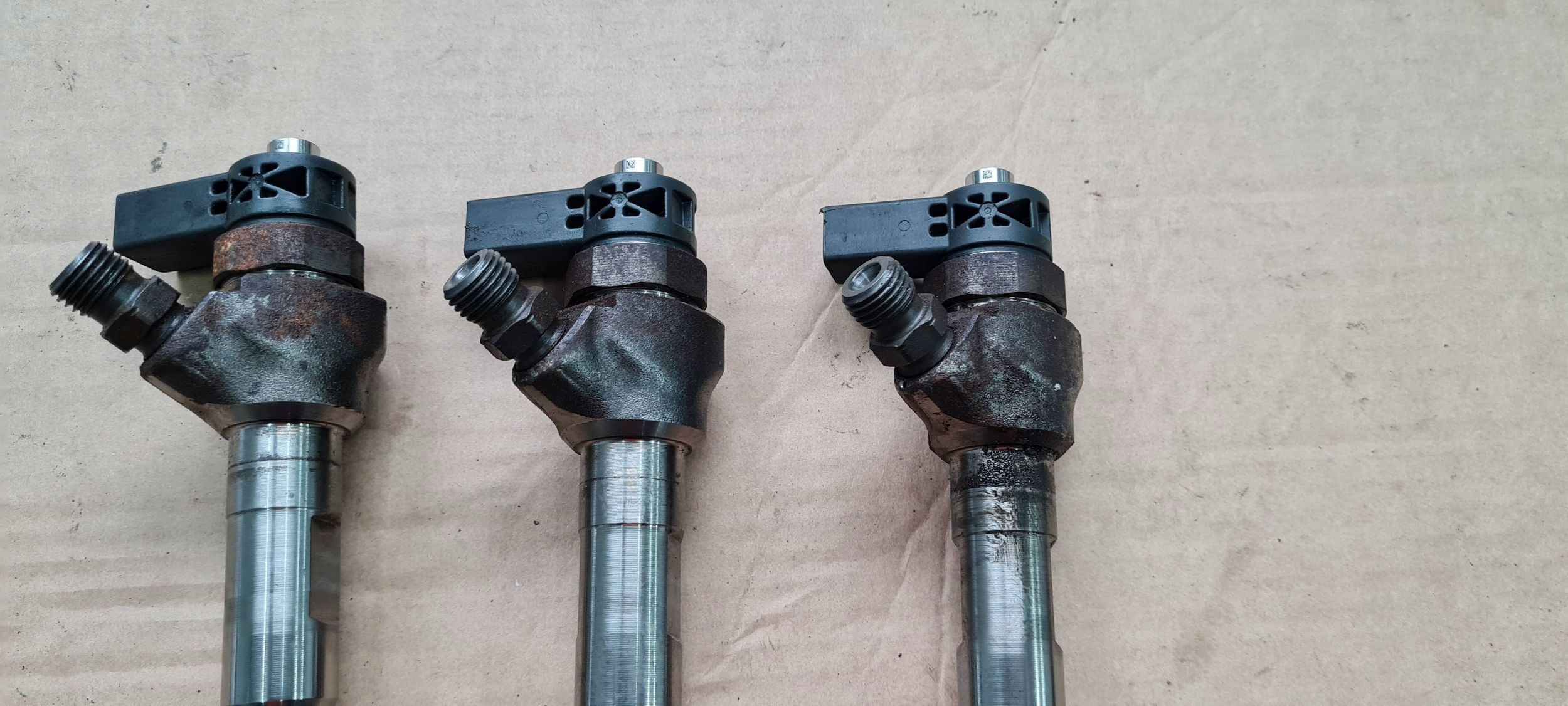 A4 B9 8W Injecteur Carburant 2.0 TDI 04L130277AC A5