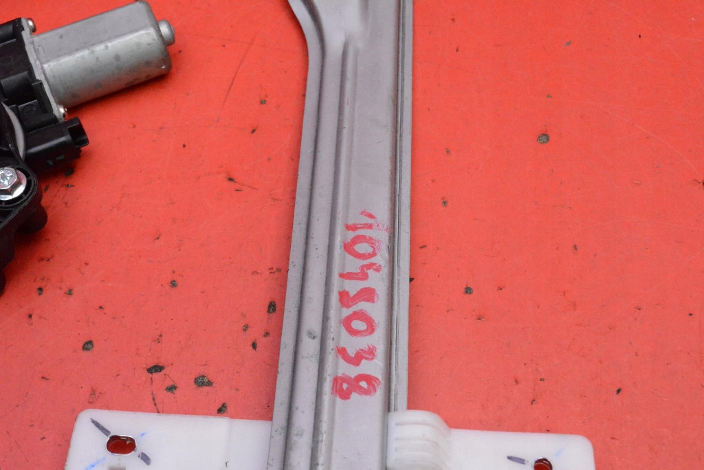 window regulator right front EU 10233936 MG ZS 2 II LIFT 19-24