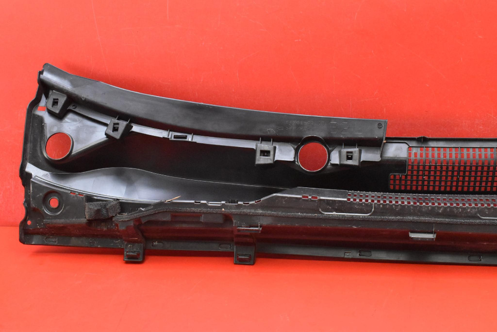 torpedo EU 55708-42280 TOYOTA BZ4X 204 KM 22