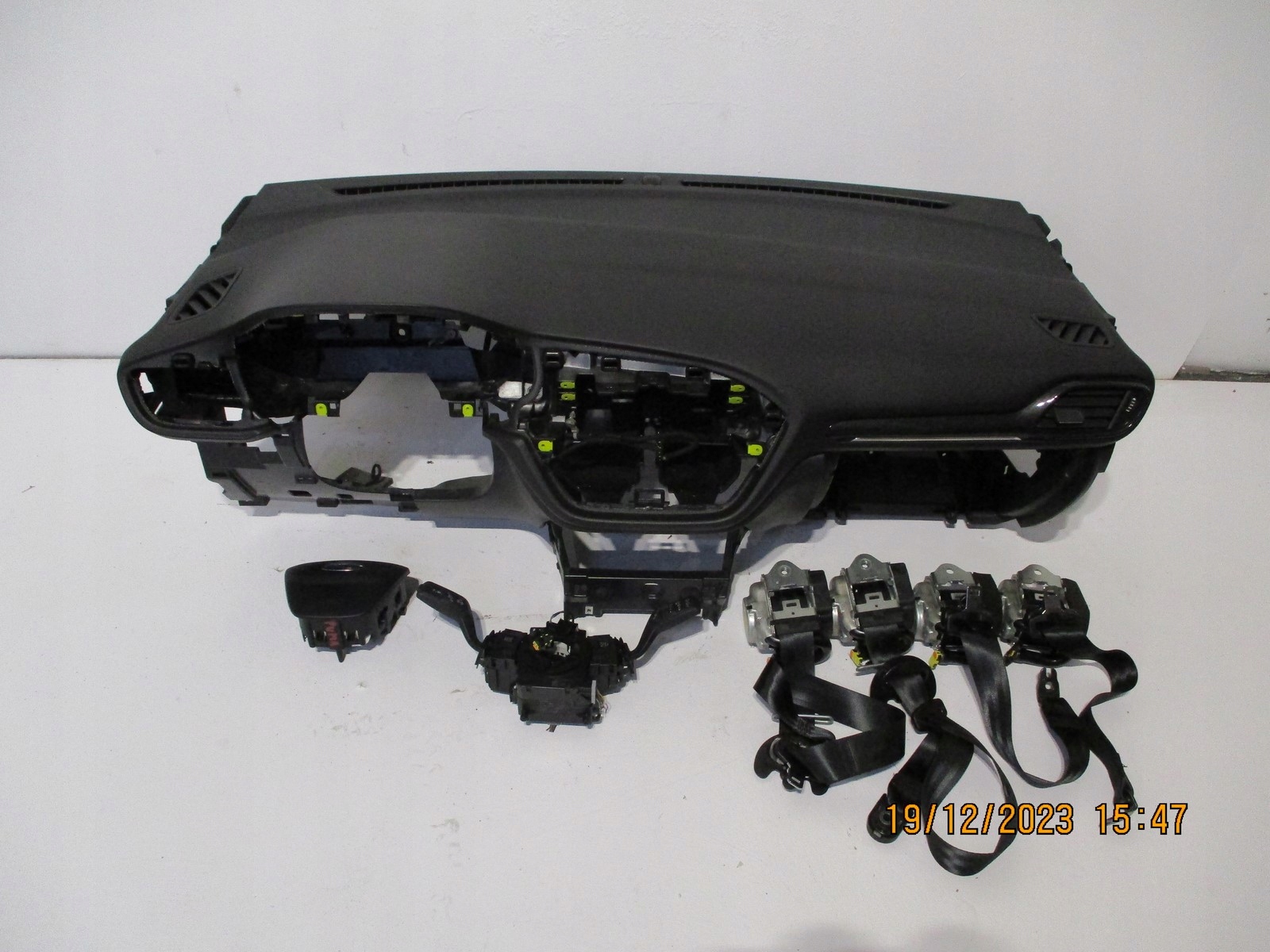 dashboard console pulpit FORD PUMA II