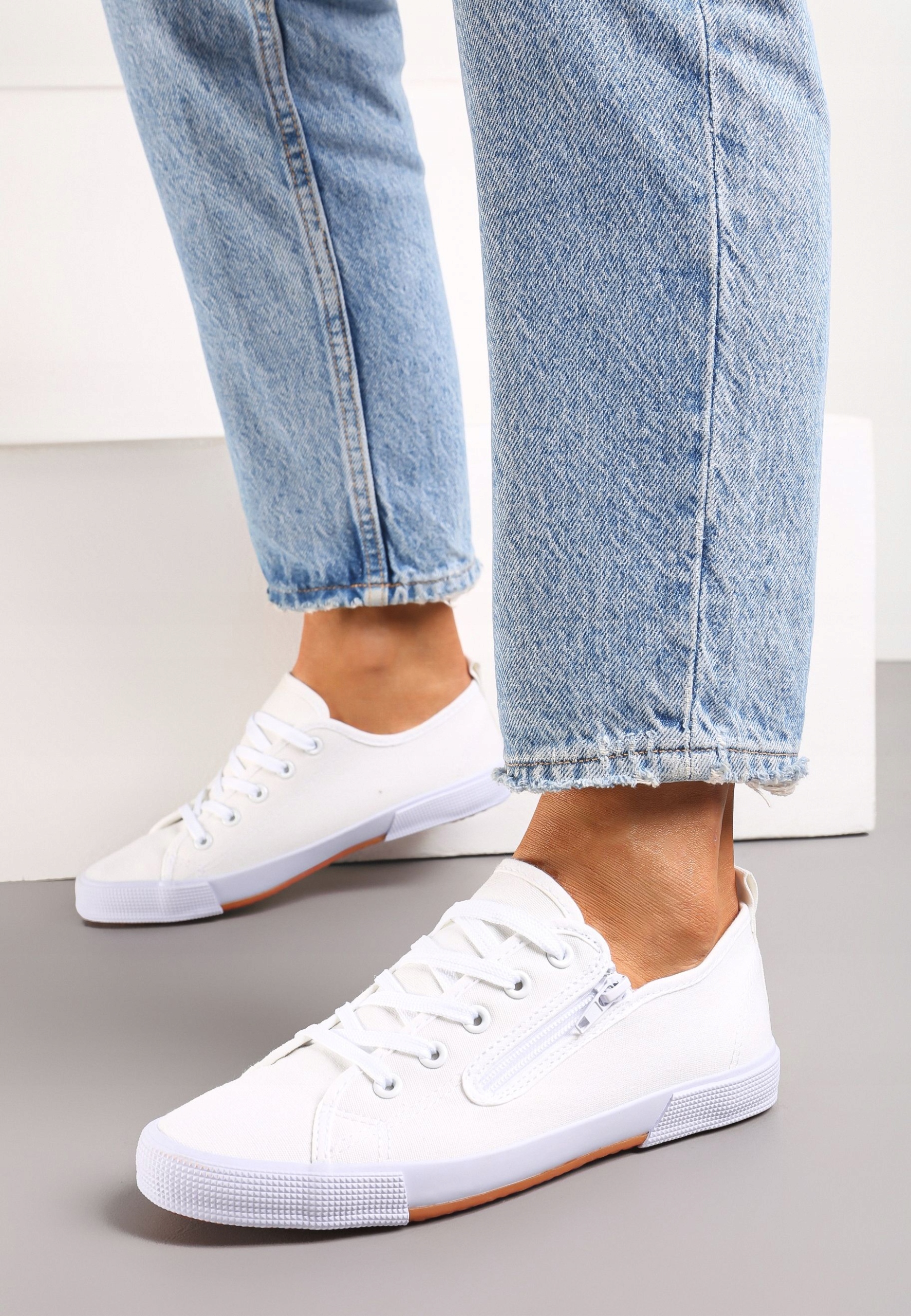 Białe Tenisówki 38