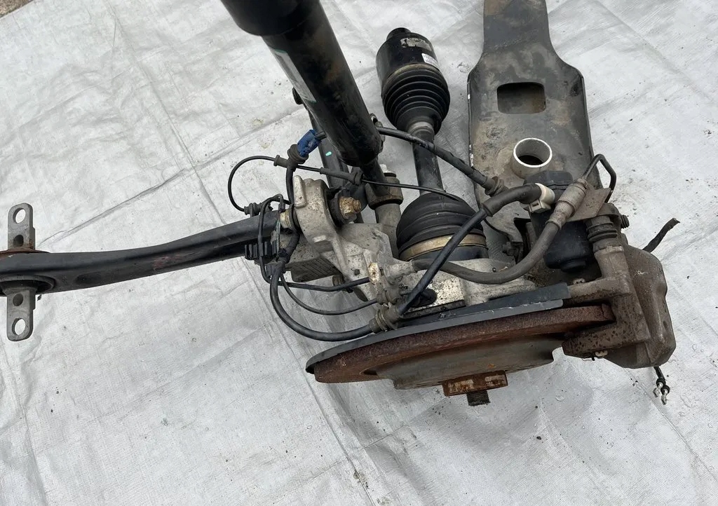 JEEP CHEROKEE TRAILHAWK ЗАДНЯЯ ЛЕВАЯ ПОДВЕСКА