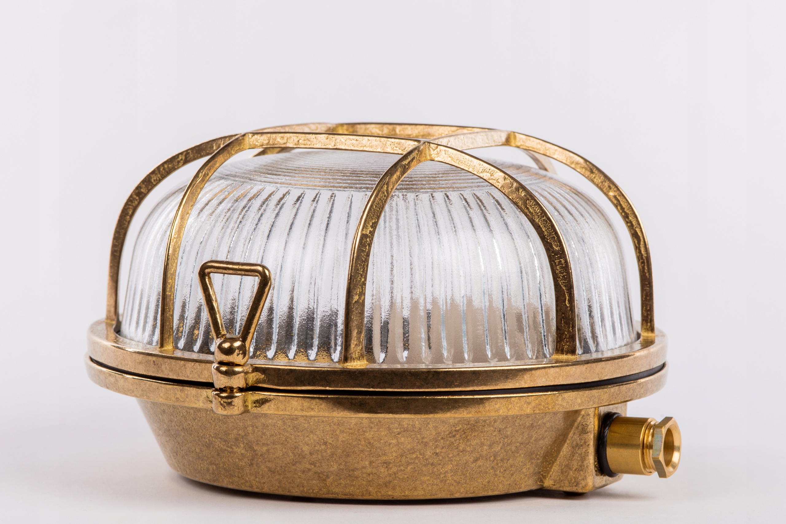 Ozdobná mosadzná lampa, Kruh A14, Výrobca! Mosadz brass