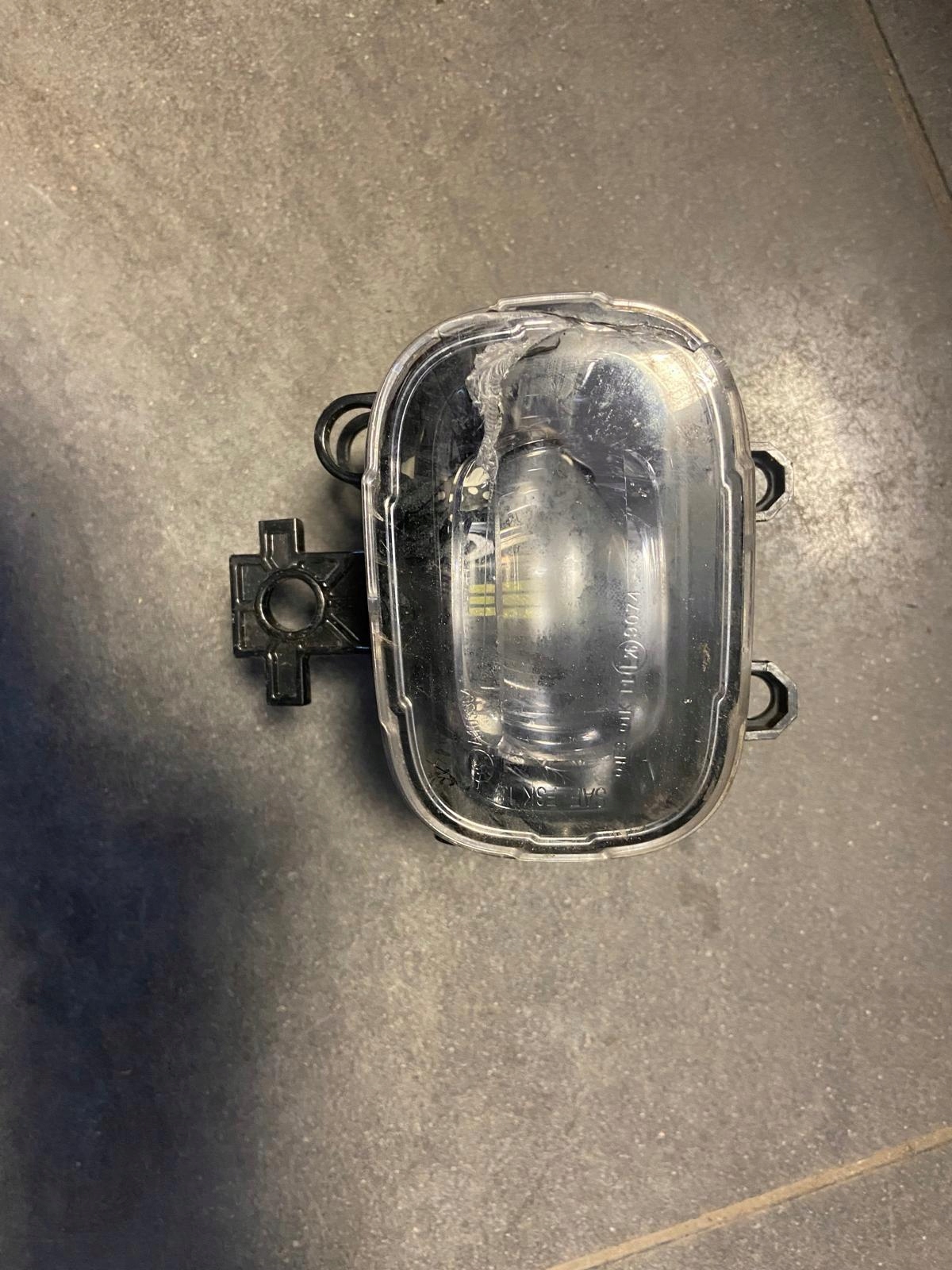 RENAULT CLIO V Nebelscheinwerfer rechts 261504122R