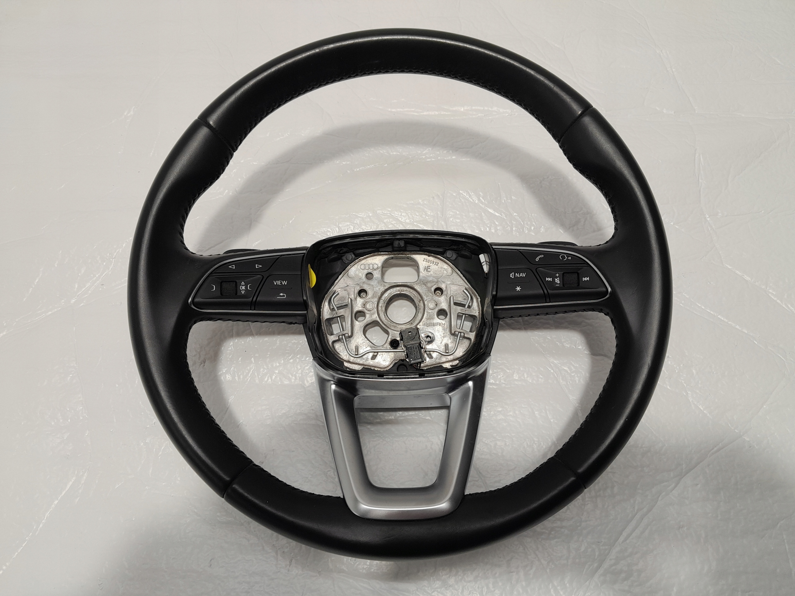 AUDI Q5 80A steering wheel, MULTIFUNKCYJNA with shifting 80A419091J