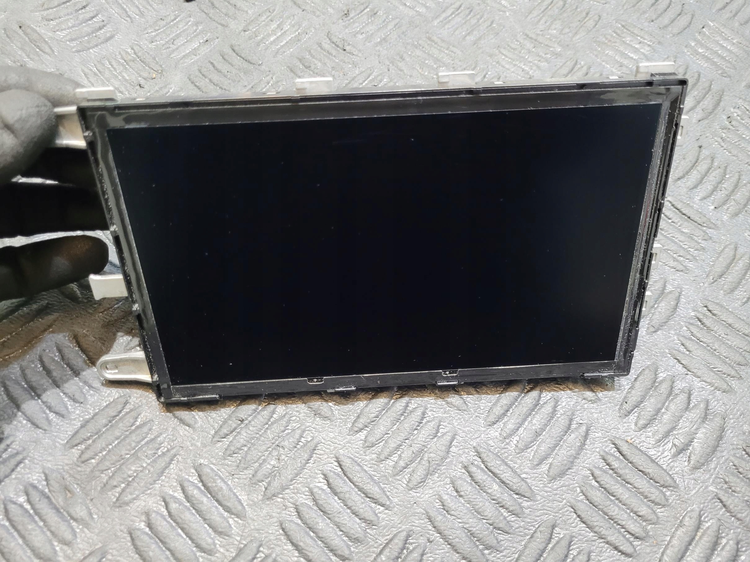 EKRAN Schermo A2139009406 MERCEDES W213 S213 E