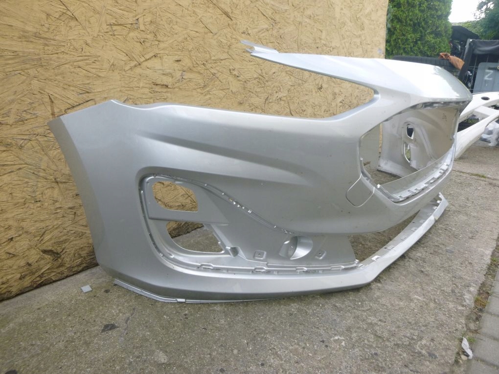 FORD FOCUS MK4 IV LIFT 2022- Frontstoßstange