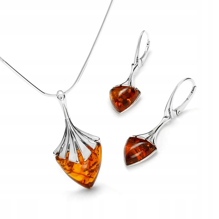Stříbrný Komplet Šperků S Koňakovým Jantarem