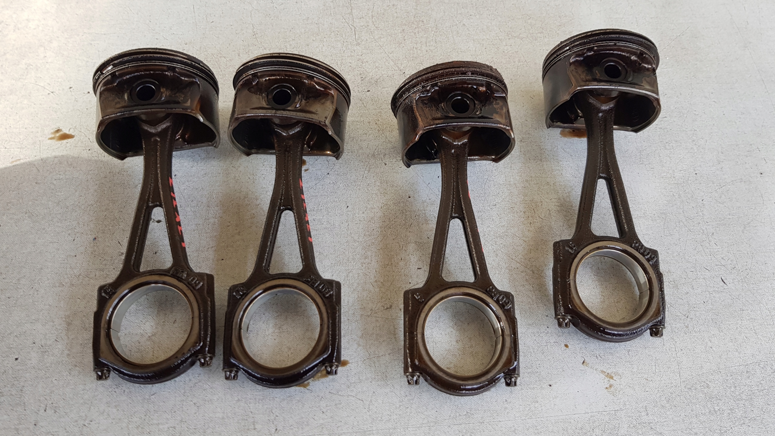 ПОРШЕНЬ ШАТУН OPEL CORSA D 1.2 16V Z12XEP