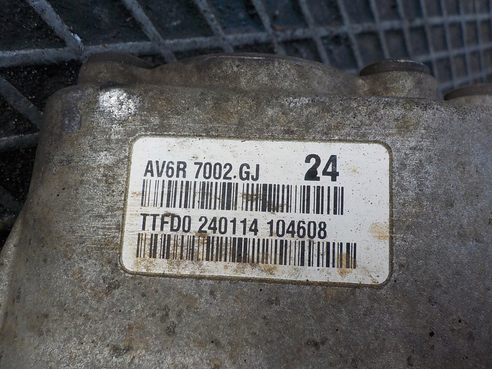 FORD FOCUS III 1.6 TDCI ORG Getriebe AV6R7002GJ