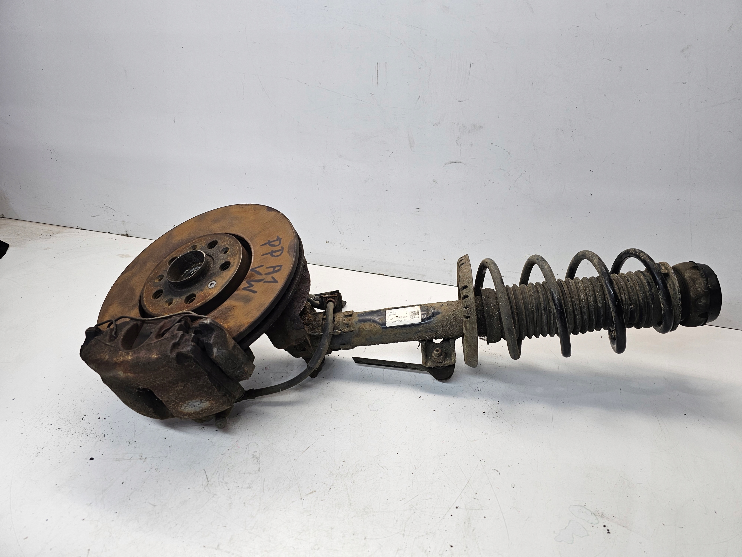 swing right AUDI A1 8X VW SKODA KOMPELT 6R0413031AR