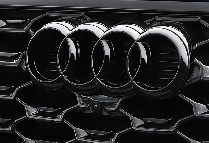 Audi Znaczek Komplety Grille Przód i Tył 285 216 Producent DBautomotive