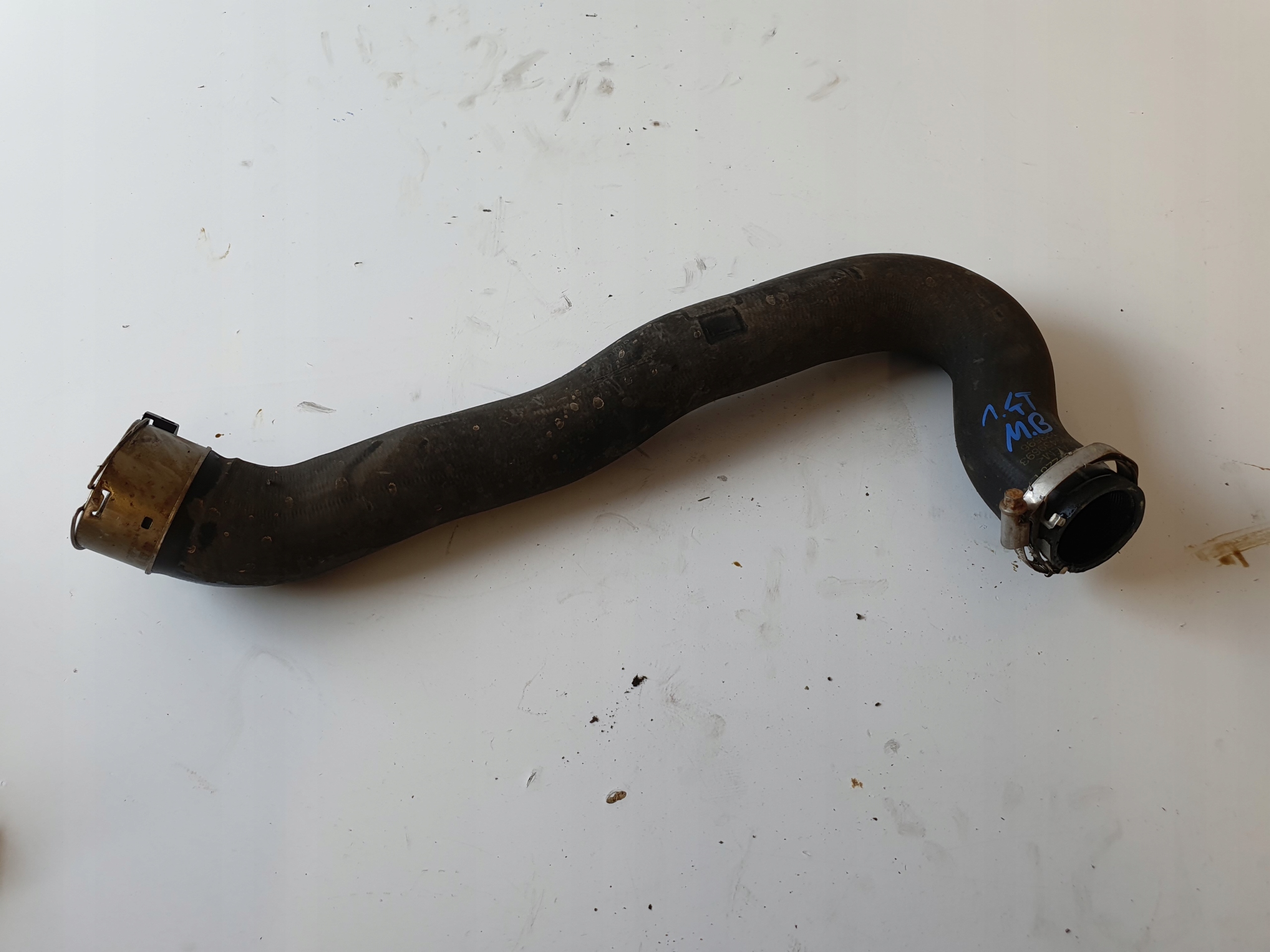 MERIVA B rohr Schlauch intercooler 13267228 1.4T