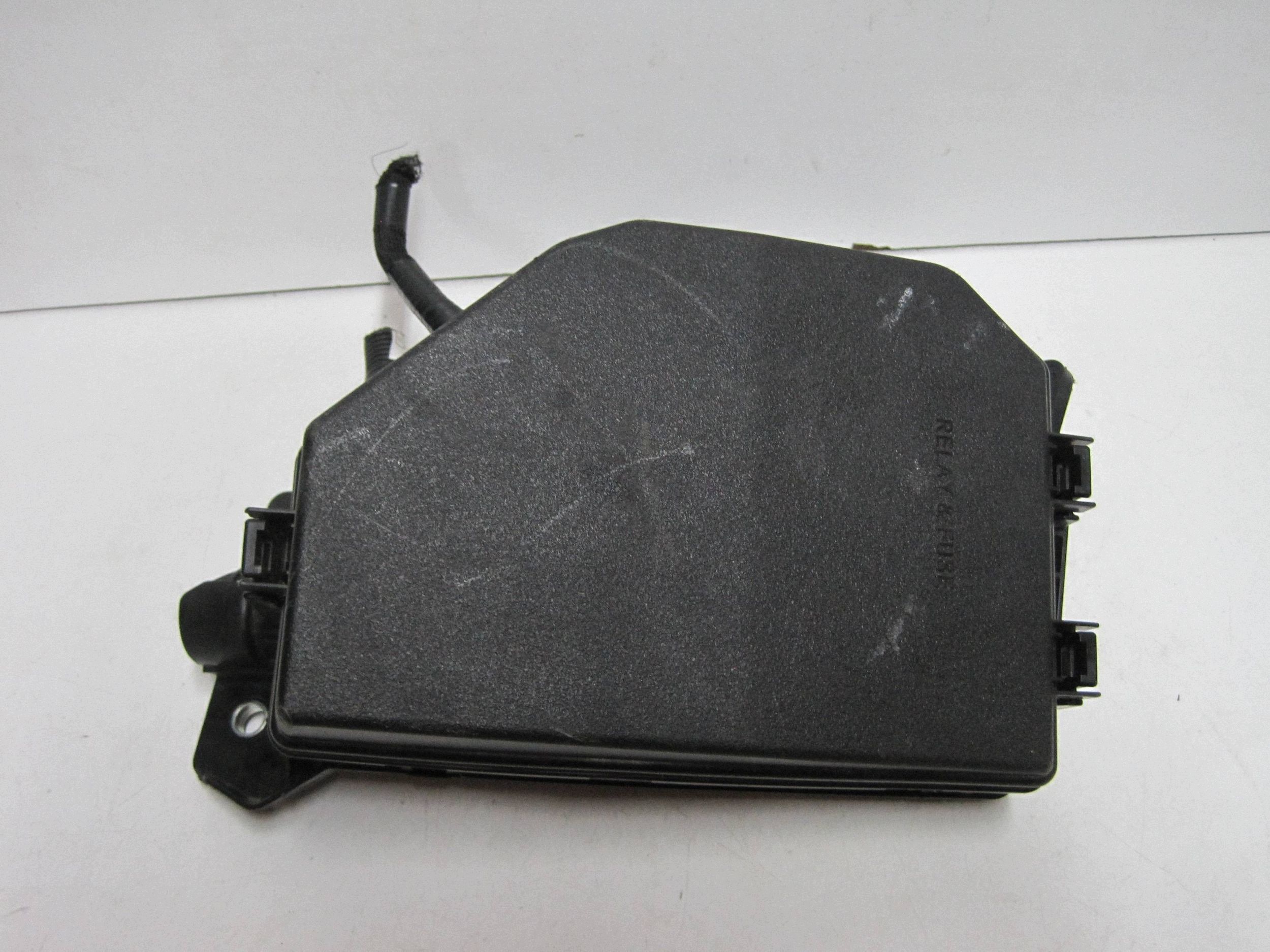 fuse box complete TOYOTA COROLLA CROSS 8266216310
