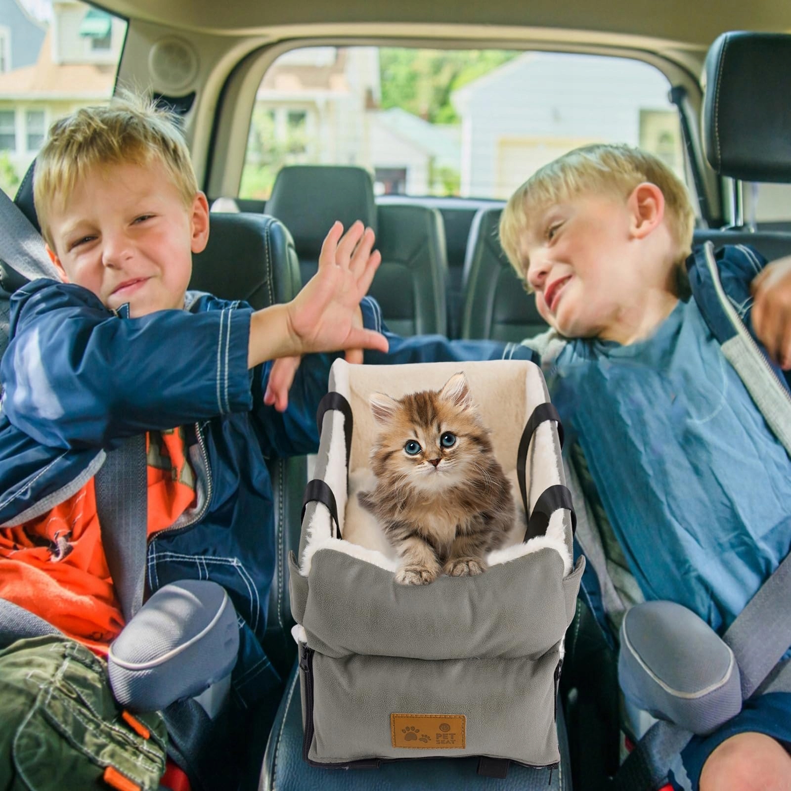 Levně Petcomfort Autosedačka pro psy a kočky do 6 kg Cestování autem