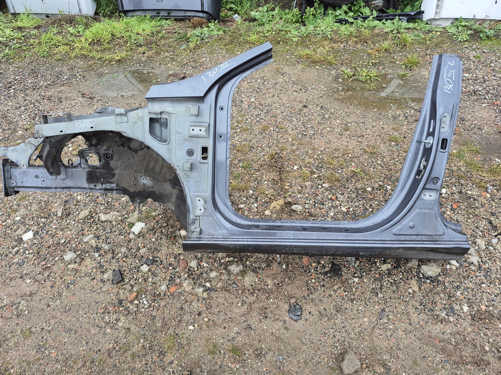 HYUNDAI I30 III quarter right front threshold pillar central 2017