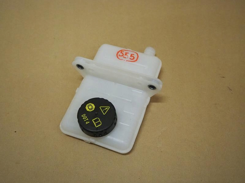 ZBIORNICZEK PŁYNU HAMULCOWEGO RENAULT ESPACE V