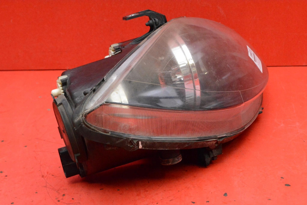 REFLEKTOR right light front EU 5P1941006A SEAT ALTEA 1 and 04-09