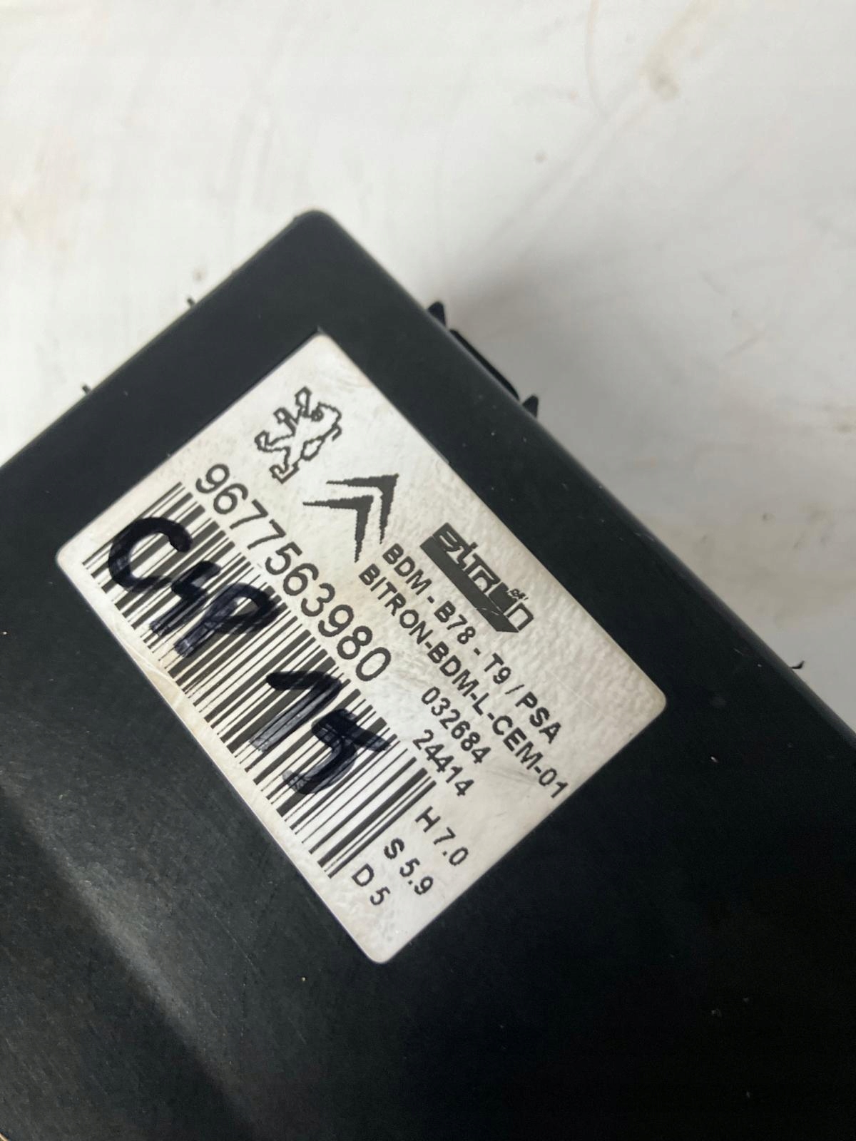 module seat left front C4 PICASSO II 9677563980