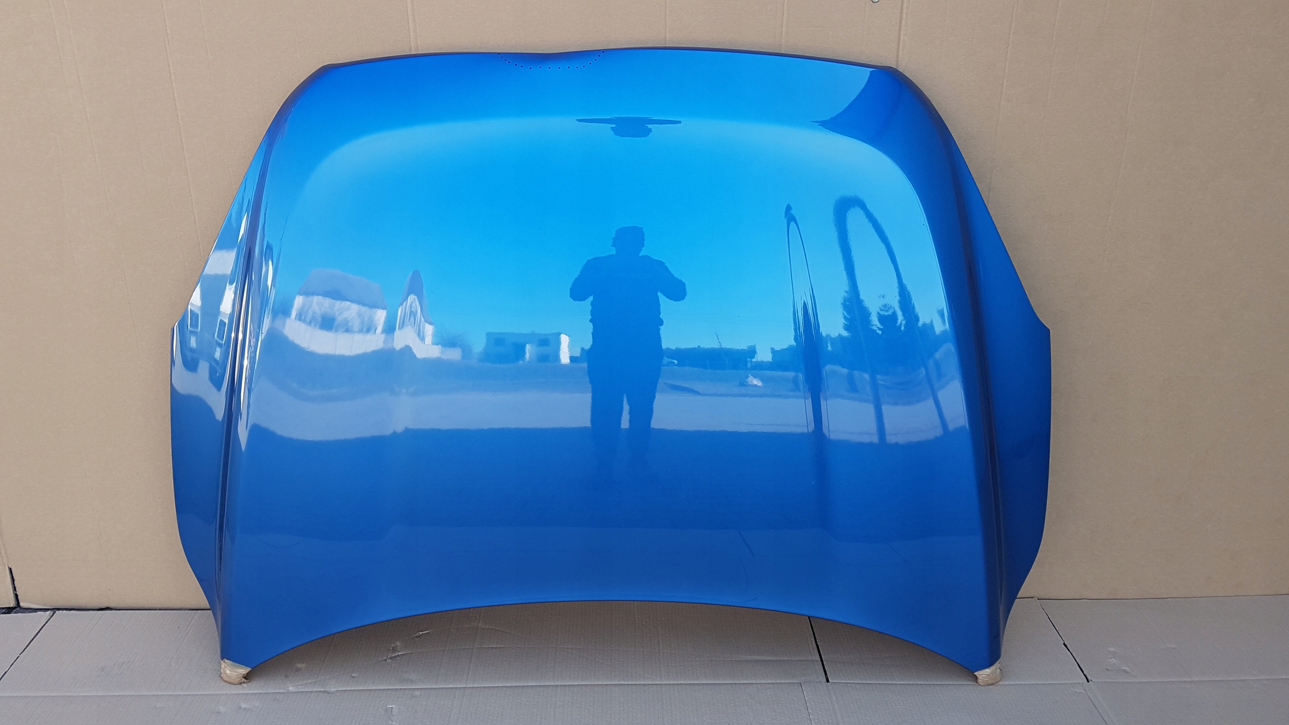 MASKA VOLVO XC60 I LIFT 13- ORYGINAŁ Numer katalogowy części MASKA VOLVO XC60 I LIFT 13- ORYGINAŁ