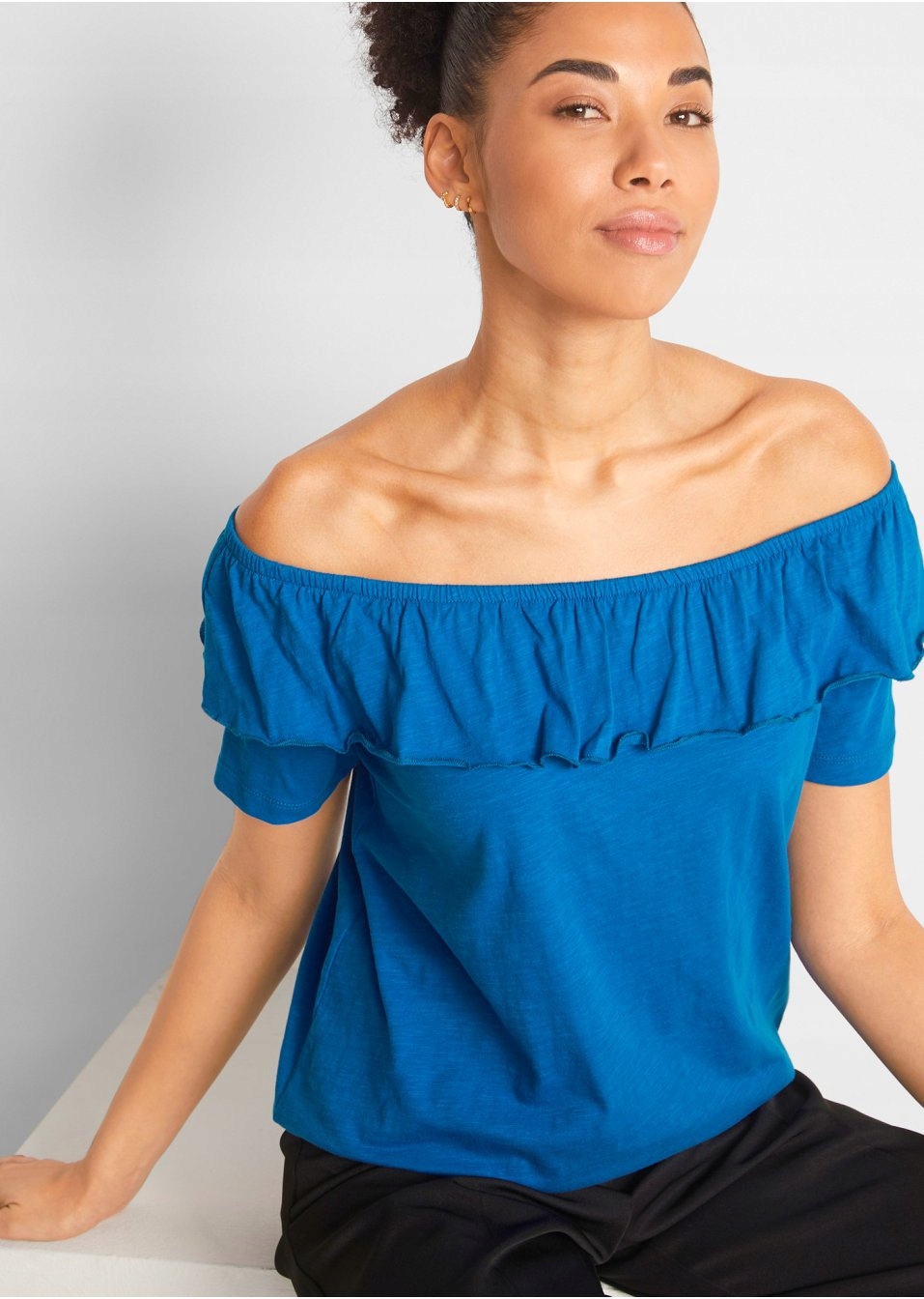 EA10 BLUZKA DAMSKA BONPRIX KR RĘKAW CARMEN 36 NIEBIESKA Płeć kobieta