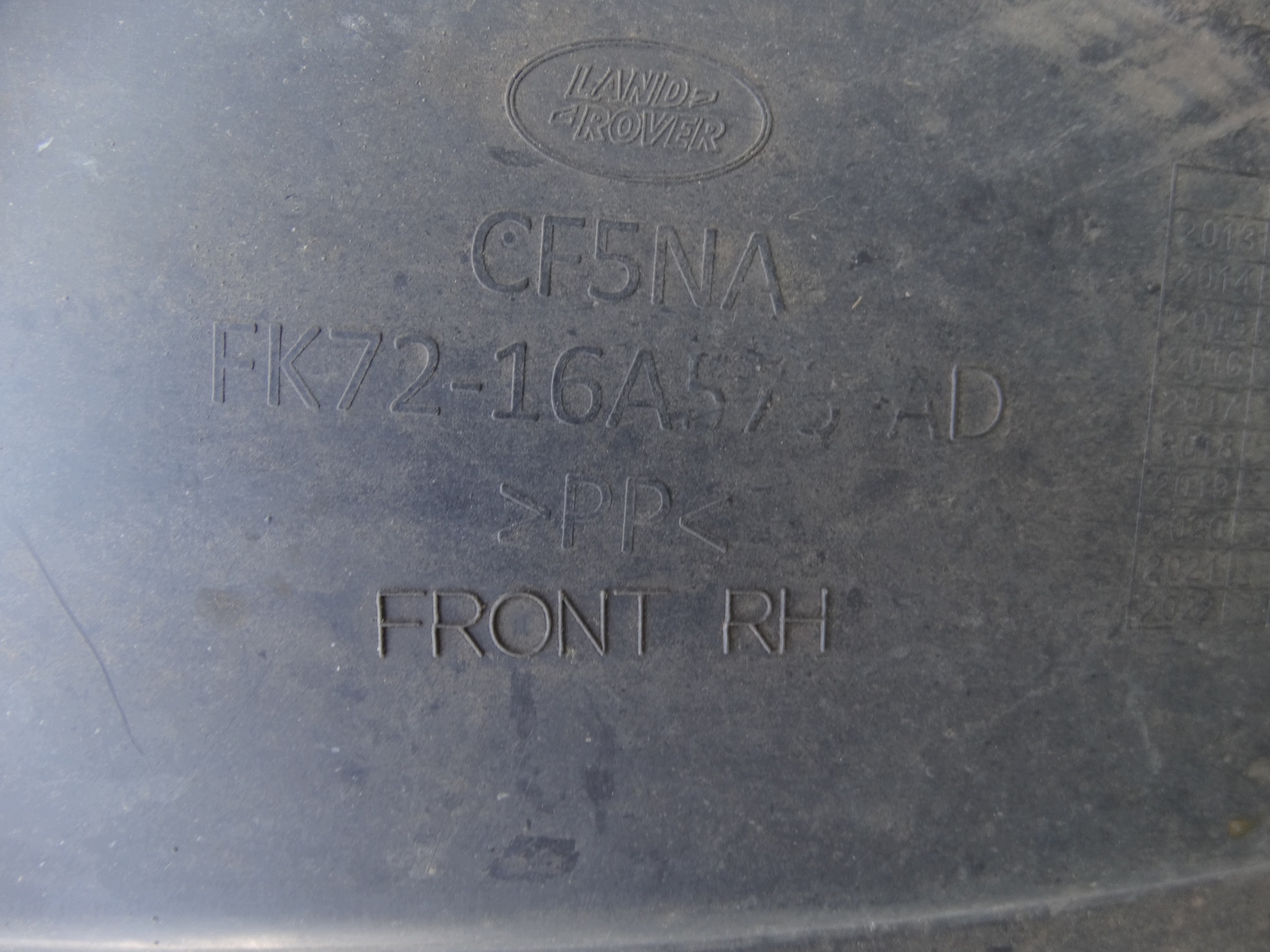 LAND ROVER DISCOVERY SPORT L550 mudguard right front front right KOMPLET