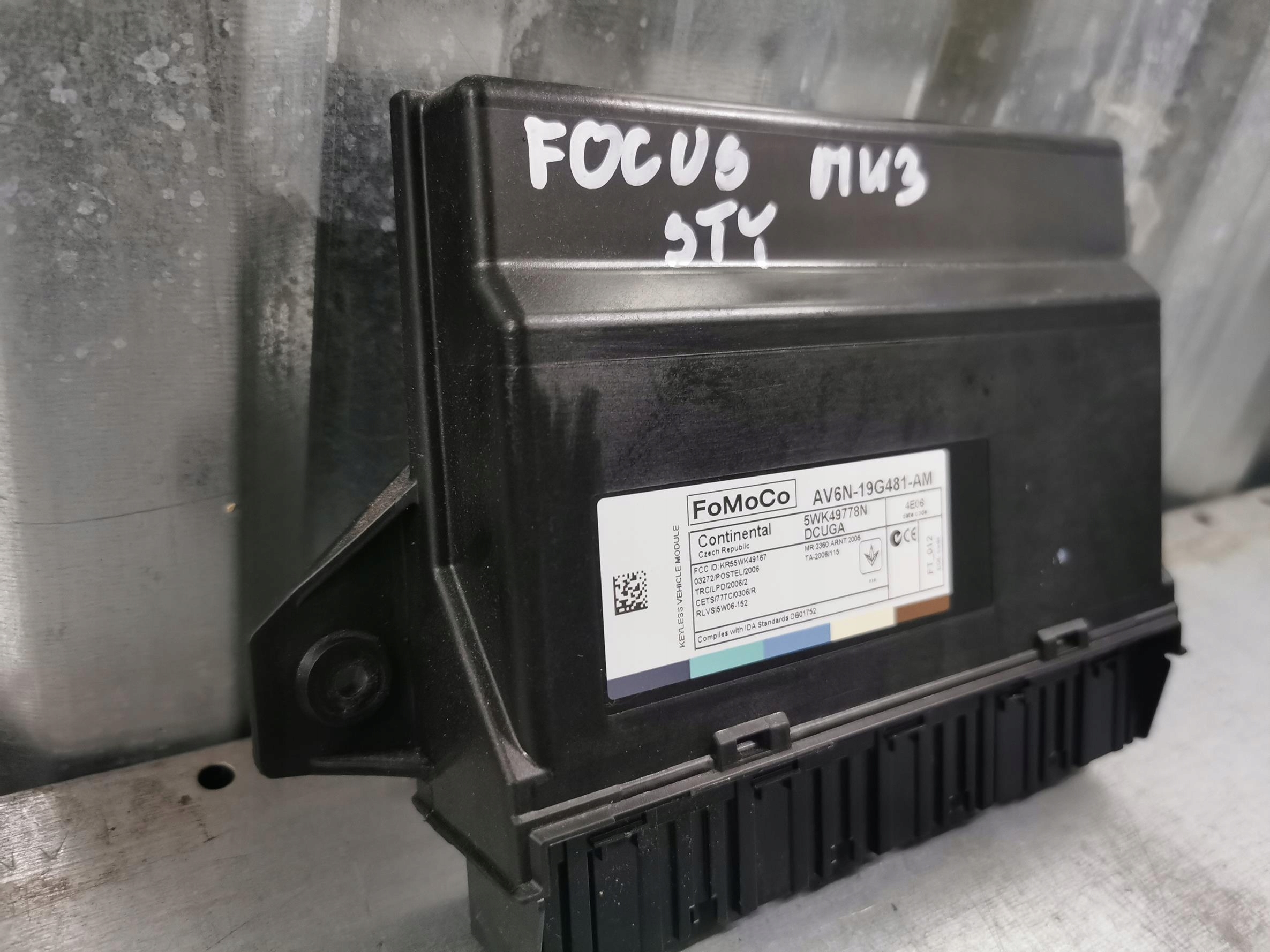 module control unit KOMFORTU FORD FOCUS MK3 AV6N-19G481-AM
