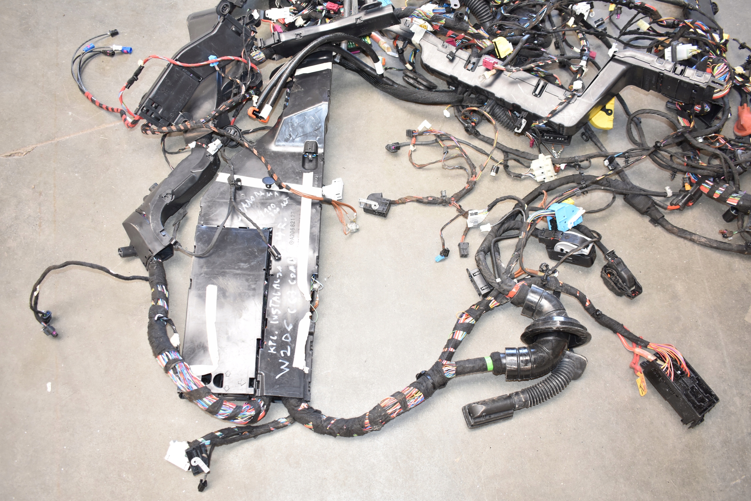 IDEALNA wiring electrical KPL. MERCEDES W206 C63 COMBI 24R.1