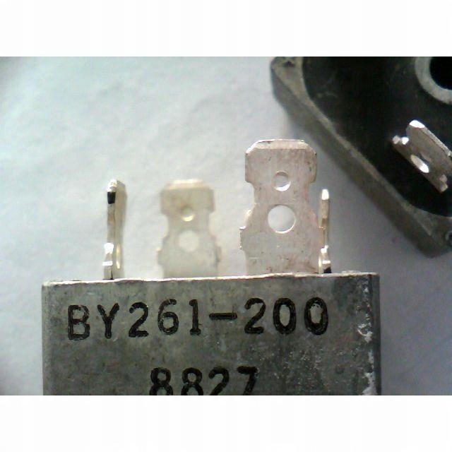 

Mostek prostowniczy 25A 200V Kw.me BY261-200