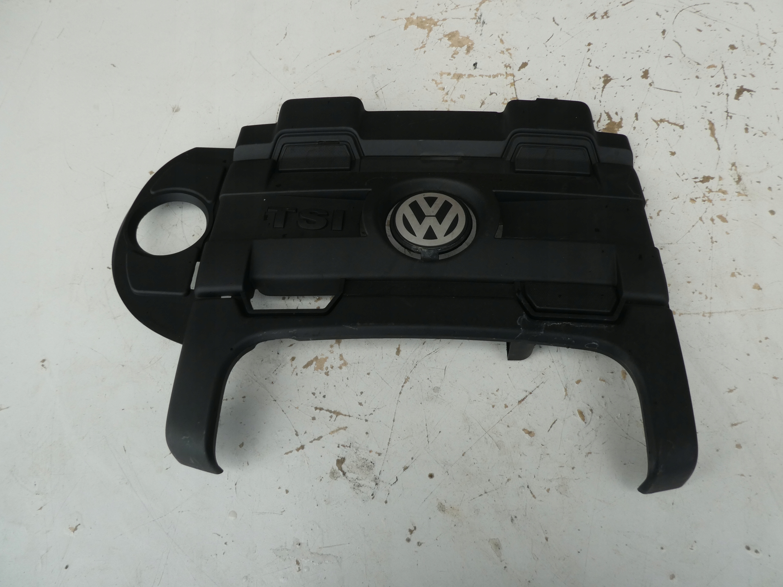 VW 1.4 TSI motor cover 03C103925BR