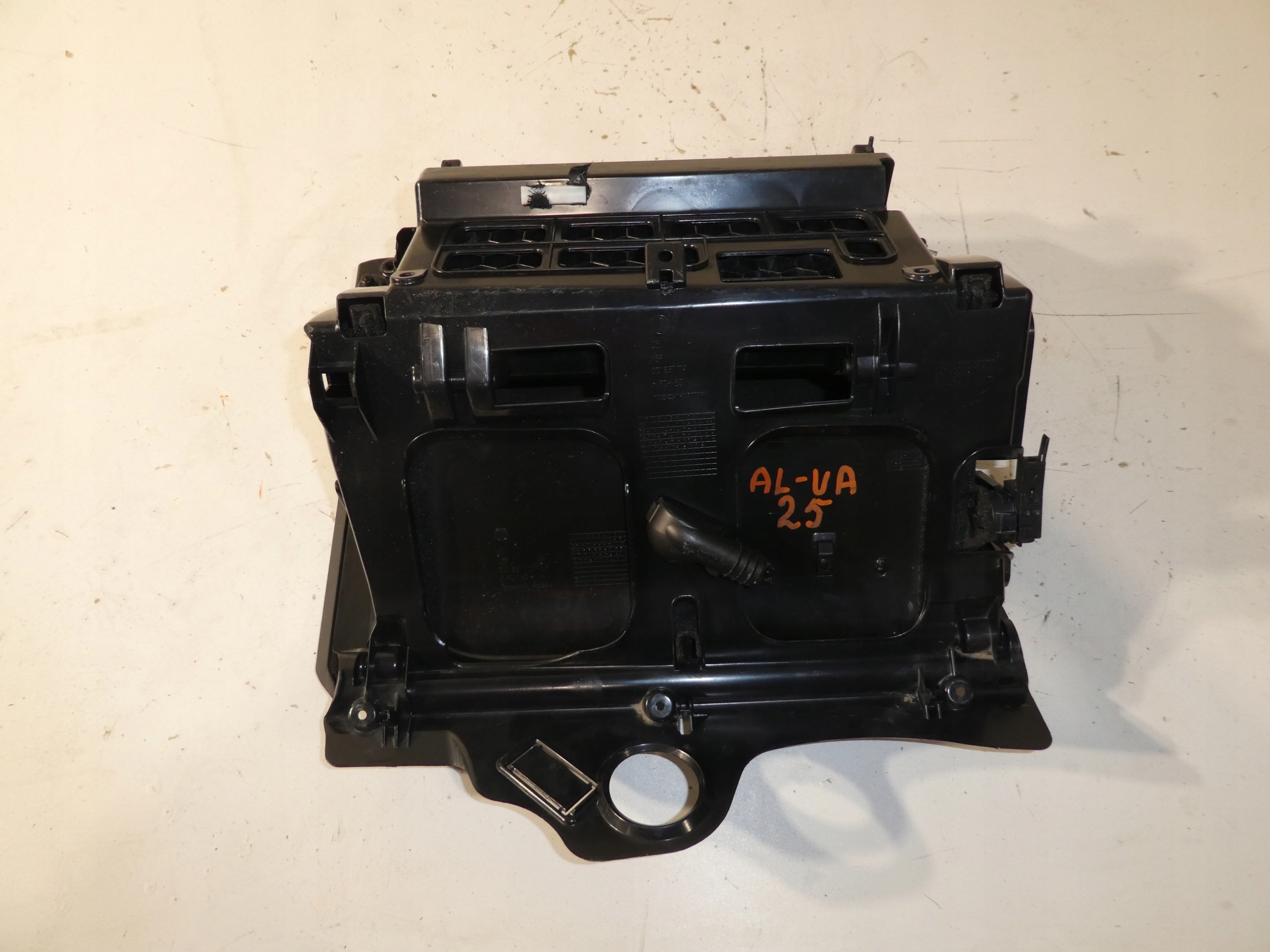 VW PASSAT B6 HANDSCHUHFACH RECHTS DES BEIFAHRERS 3C1857114