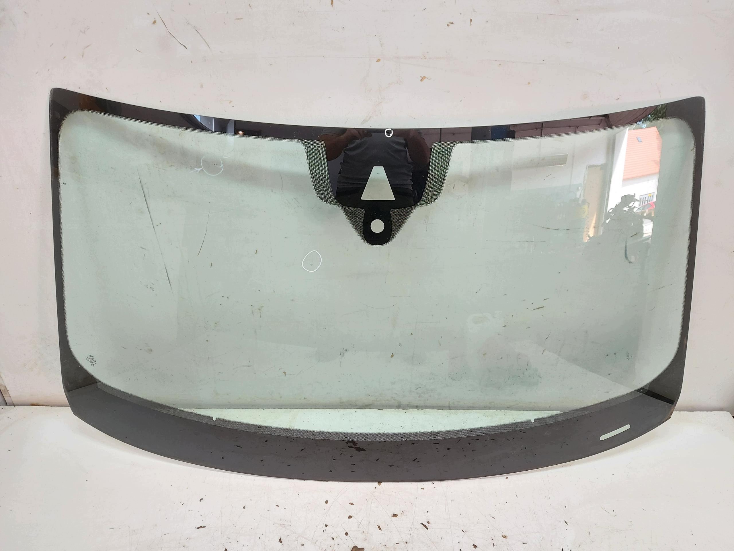 Audi Q8 E-TRON SportBack 4KE window front front iron FOTO !