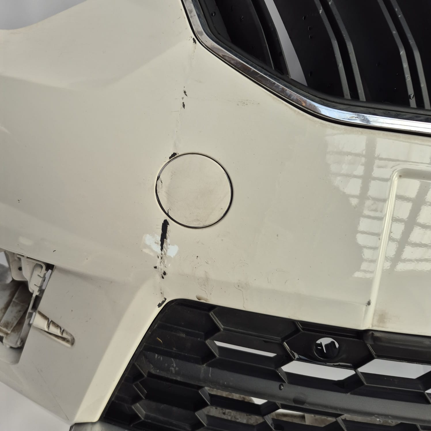 SKODA YETI LIFT 12-17 bumper front front 4XPDC 5L0807221K