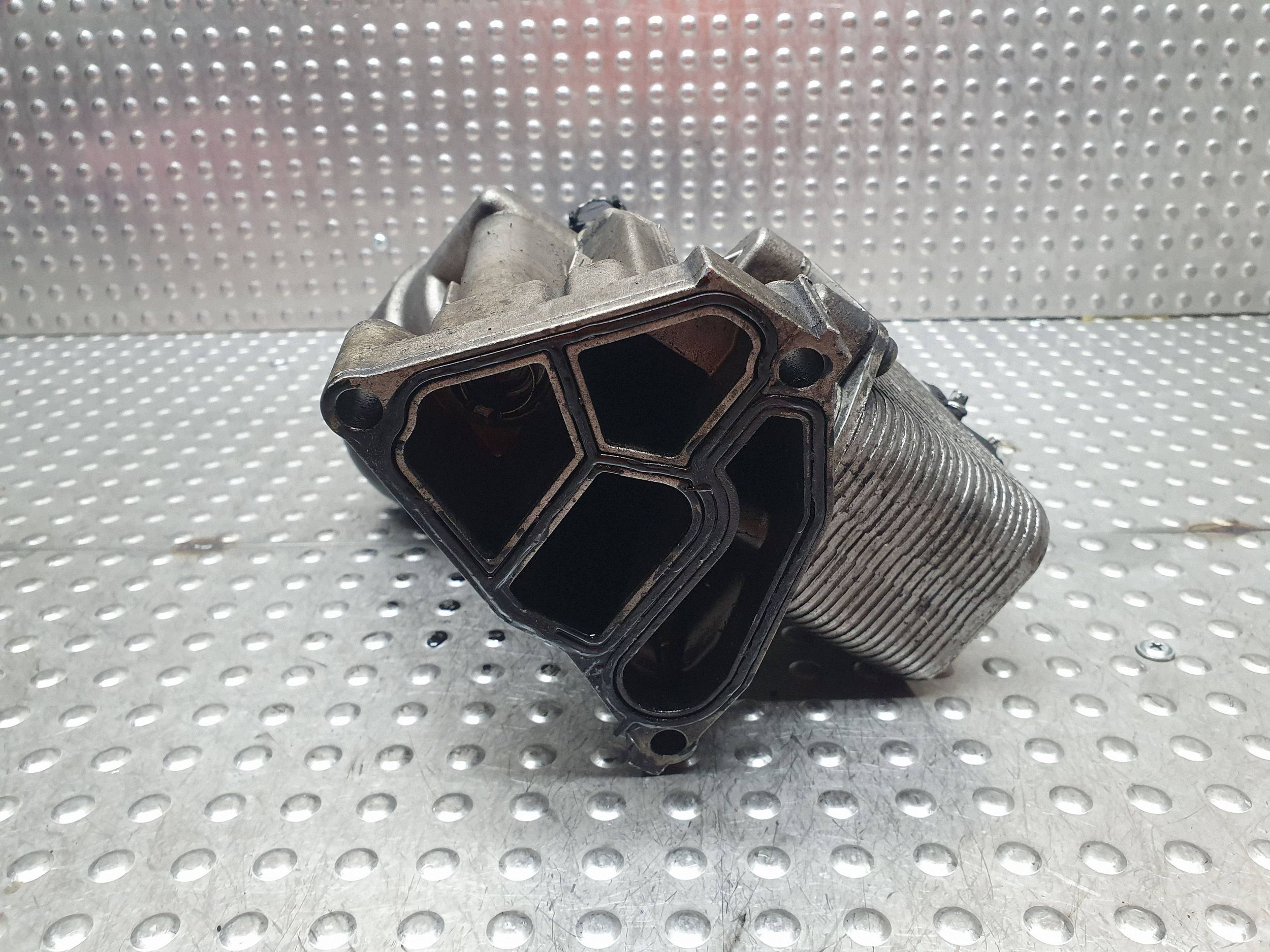 oil filter holder radiator 2247204 BMW E39 E46 E53 3,0D
