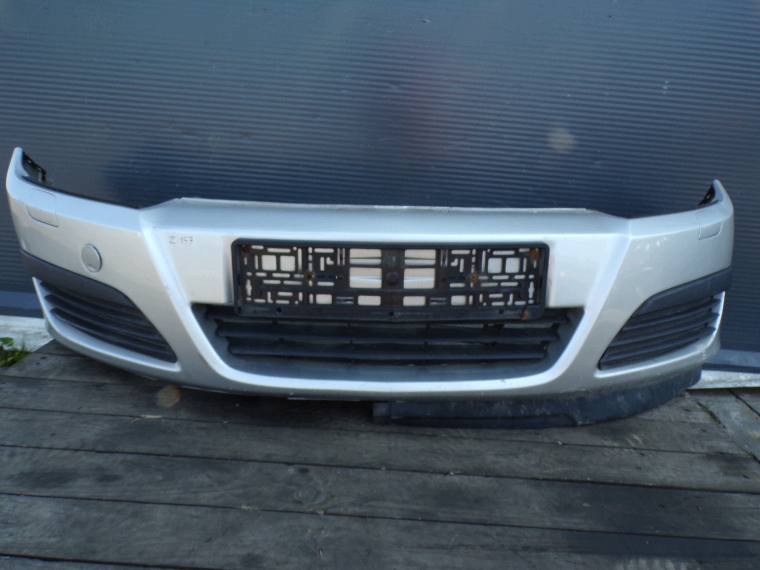front bumper front OPEL ASTRA H washers colour Z157 (3)